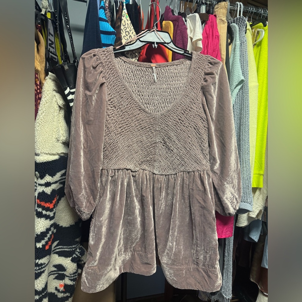 FREE PEOPLE Farrier Velvet Mini Dress -  NWOT Retail $128 - Picture 4 of 7